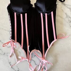 Victoria's Secret 2000s SEXY LITTLE THINGS BOW Black Pink CORSET BUSTIER